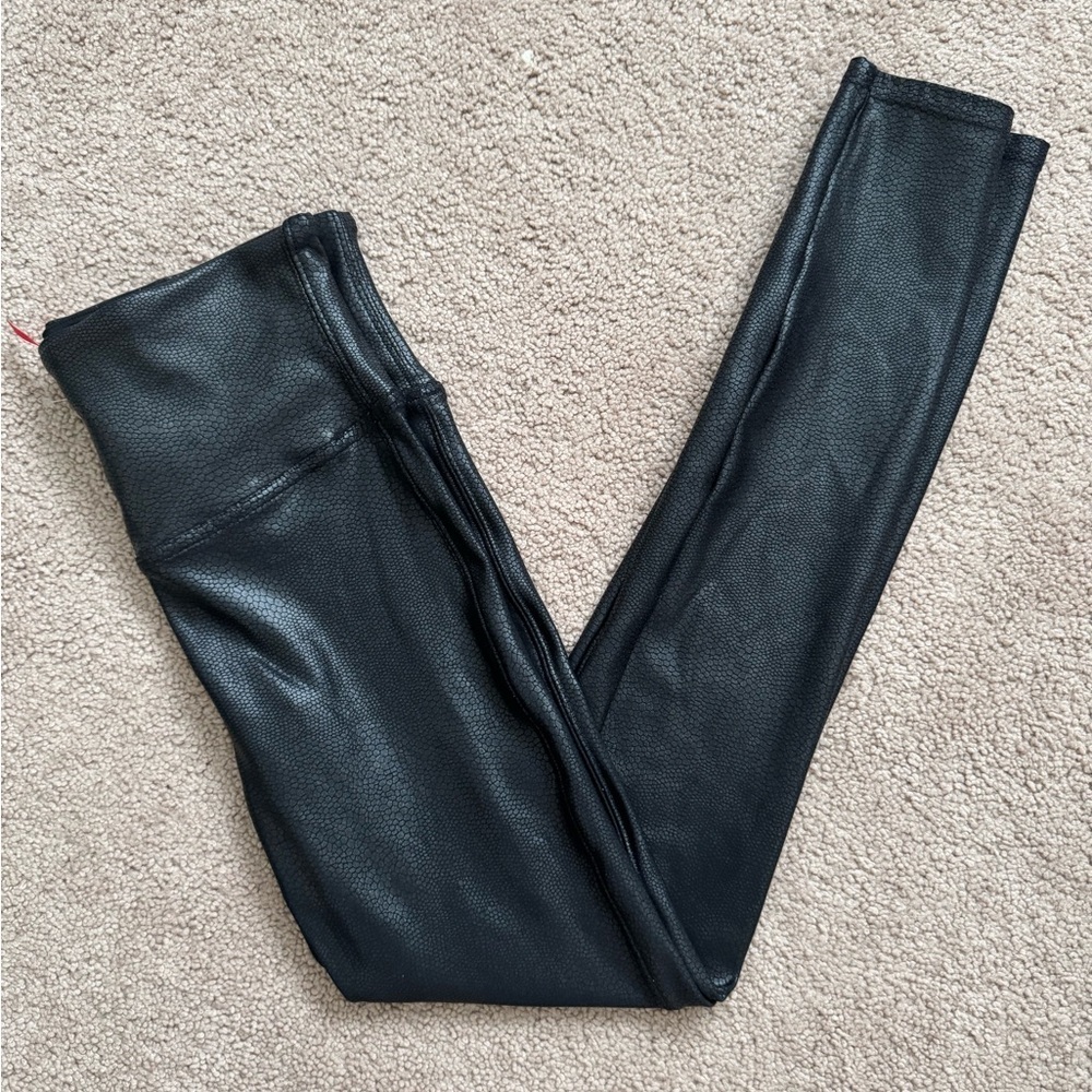 SPANX Women’s Faux Leather Snake Print High Rise Leggings Size Medium Black - Picture 1 of 6